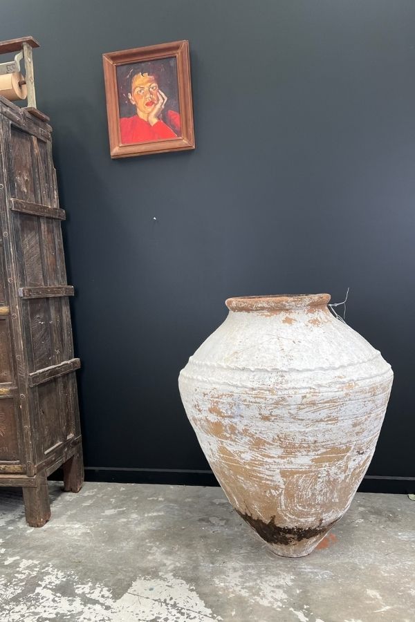 White Antique Enez Pot