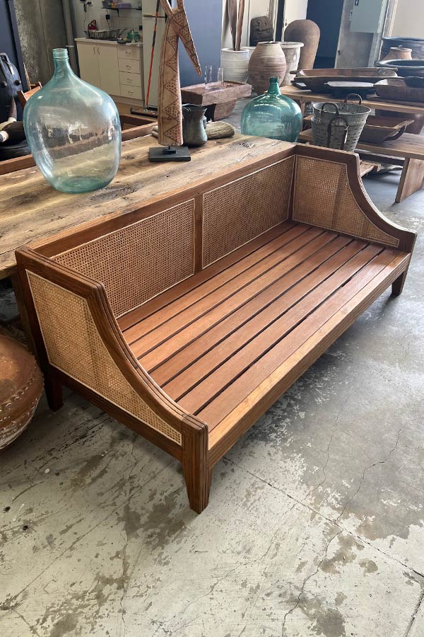 Javanese Rattan & Teak Daybed Sofa V1
