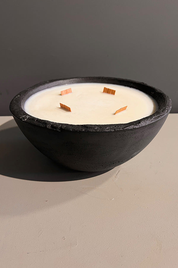 Lumen & Luxe Large Charcoal Concrete Candle with Persian Oud Scent