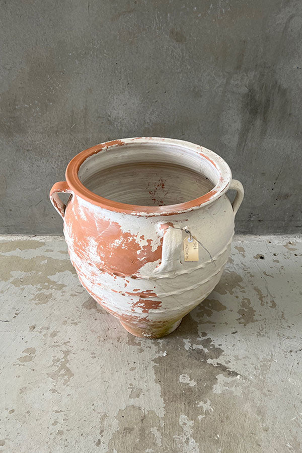 4-Handled Dagar Planter