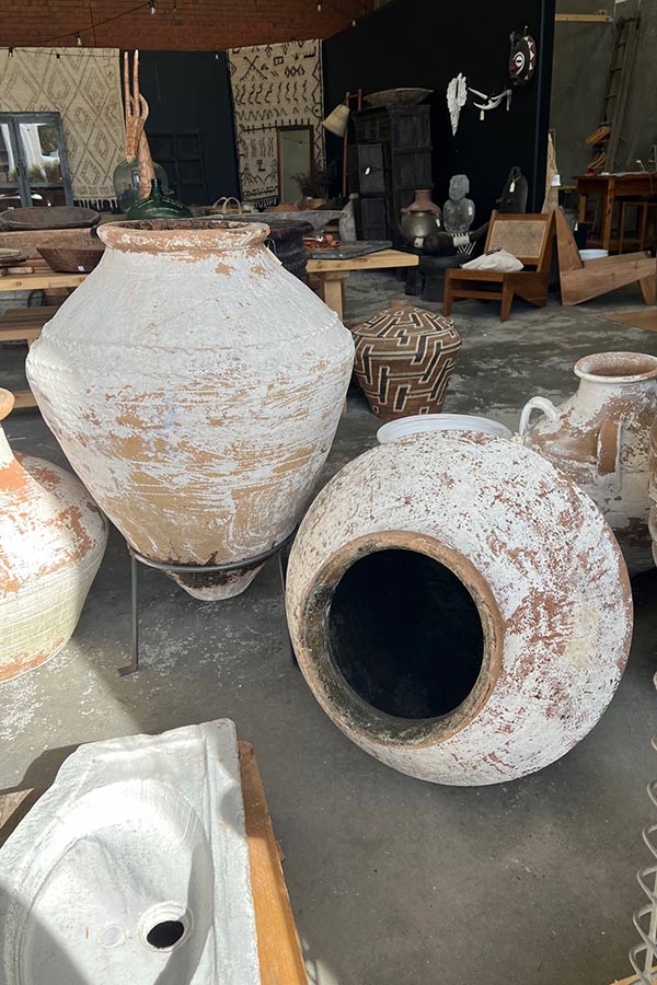 White Antique Enez Pot