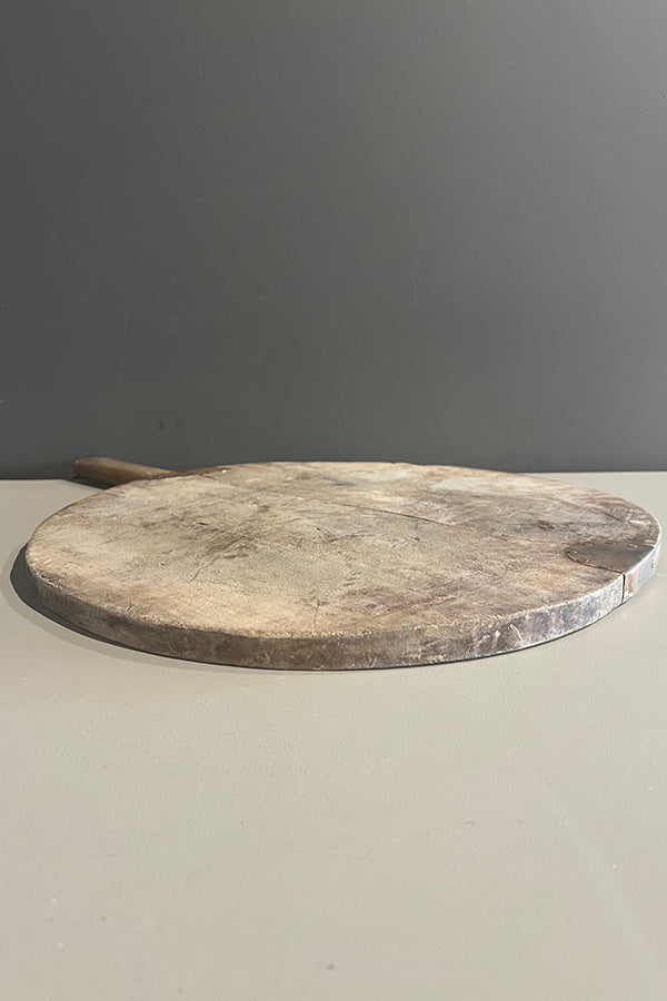Large Circular Rustic Chopping Board