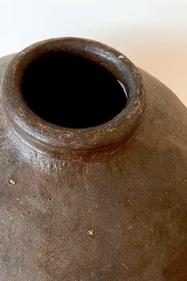 Chinese Brown Rice Wine Urn 1