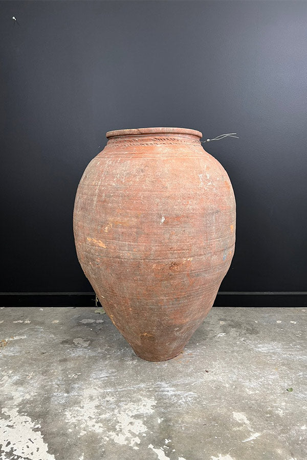 Curved Terracotta Odemis Pot