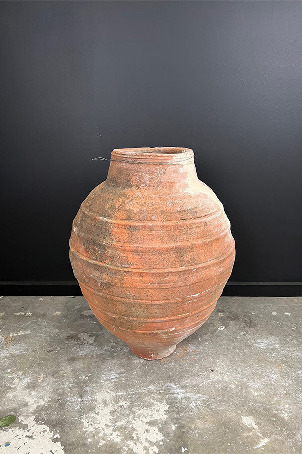 Detailed Curved Terracotta Odemis Pot