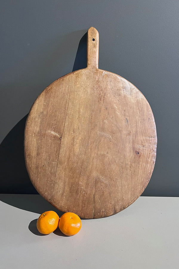 Round Turkish Wax Cutting Board